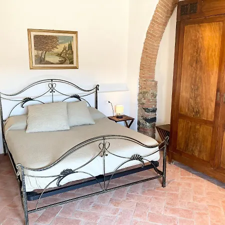 Apartment San Cerbone